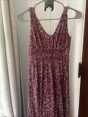 Sleeveless Burgundy Patterned Maxi Dress